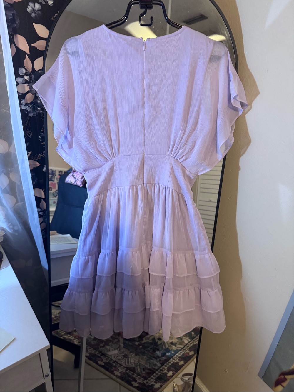 Guess Lilac V-Neck Ruffled Dress - Picture 6 of 9